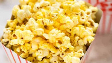 How to make real movie theater popcorn